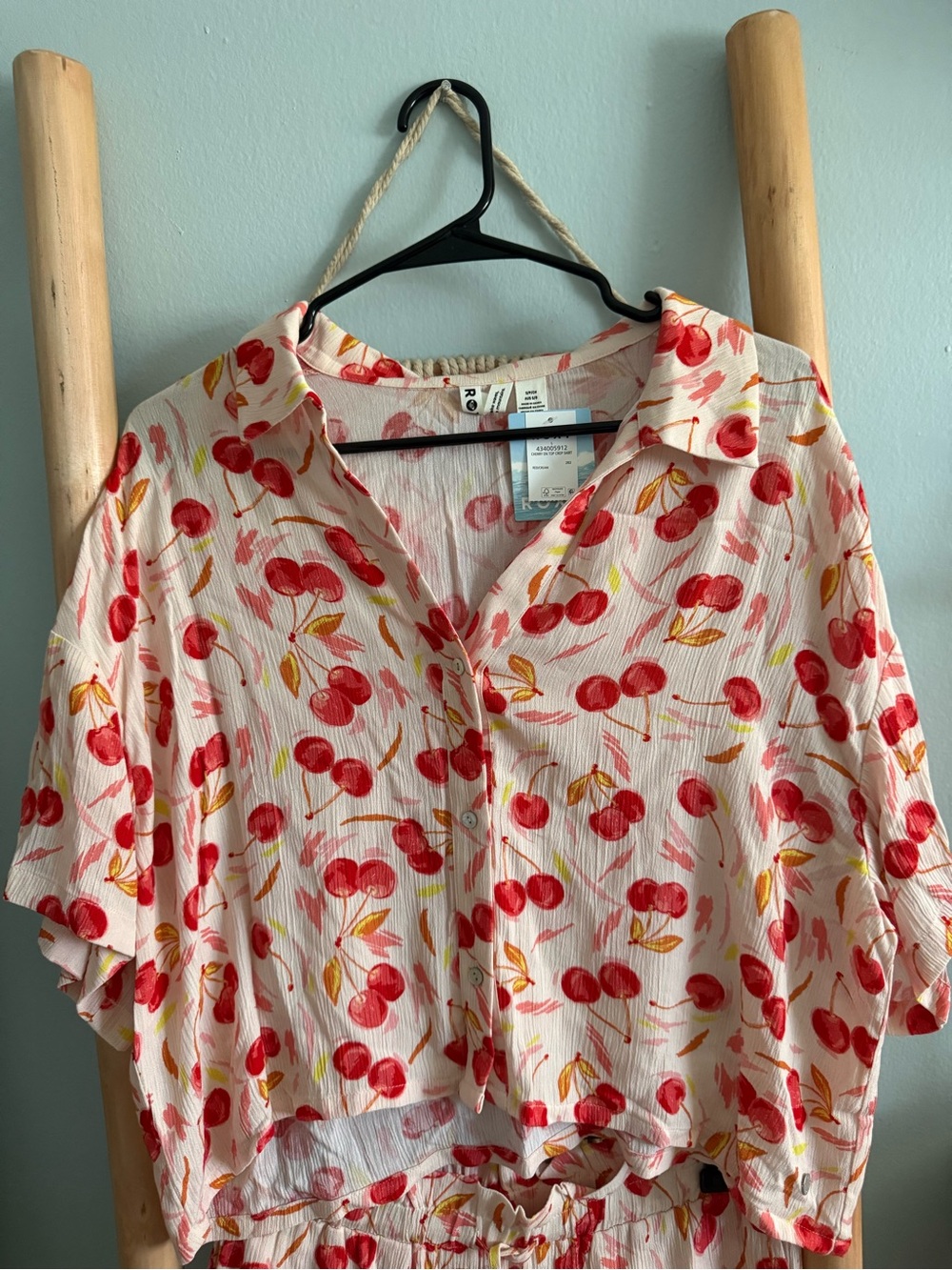 Roxy Cherry-Print Short/Top Set - Picture 3 of 6